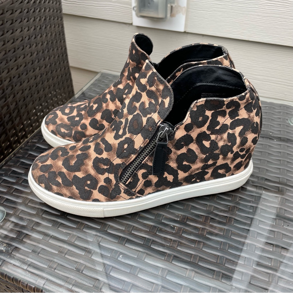 Madden Girl Animal Print Heeled Fabric Fashion Sneakers Women 8